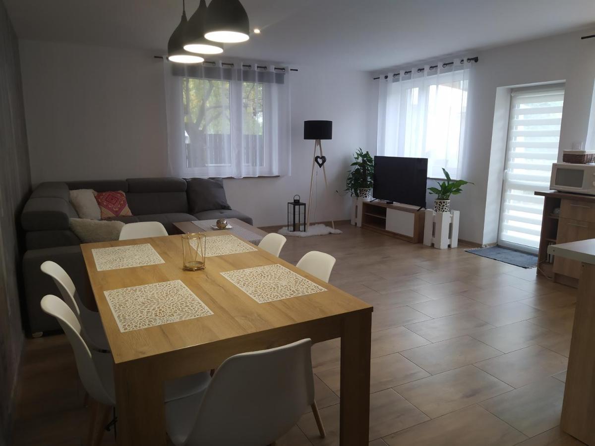 Apartament Kaola 옐레니아구라 외부 사진